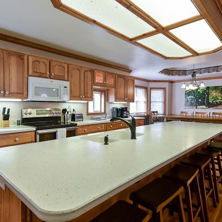 5 Bedroom Vacation Home Next To Silver Dollar City Branson Esterno foto