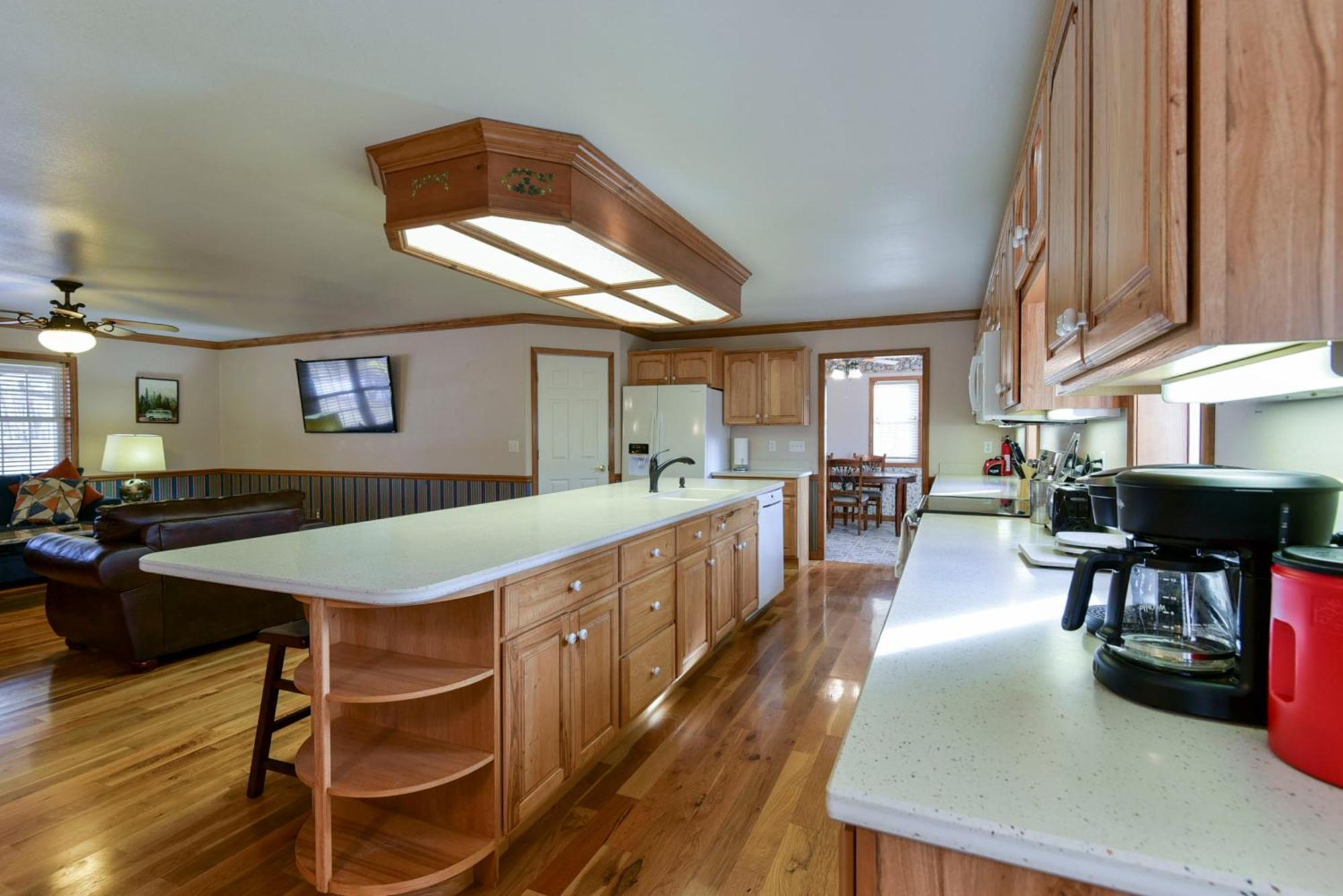 5 Bedroom Vacation Home Next To Silver Dollar City Branson Esterno foto