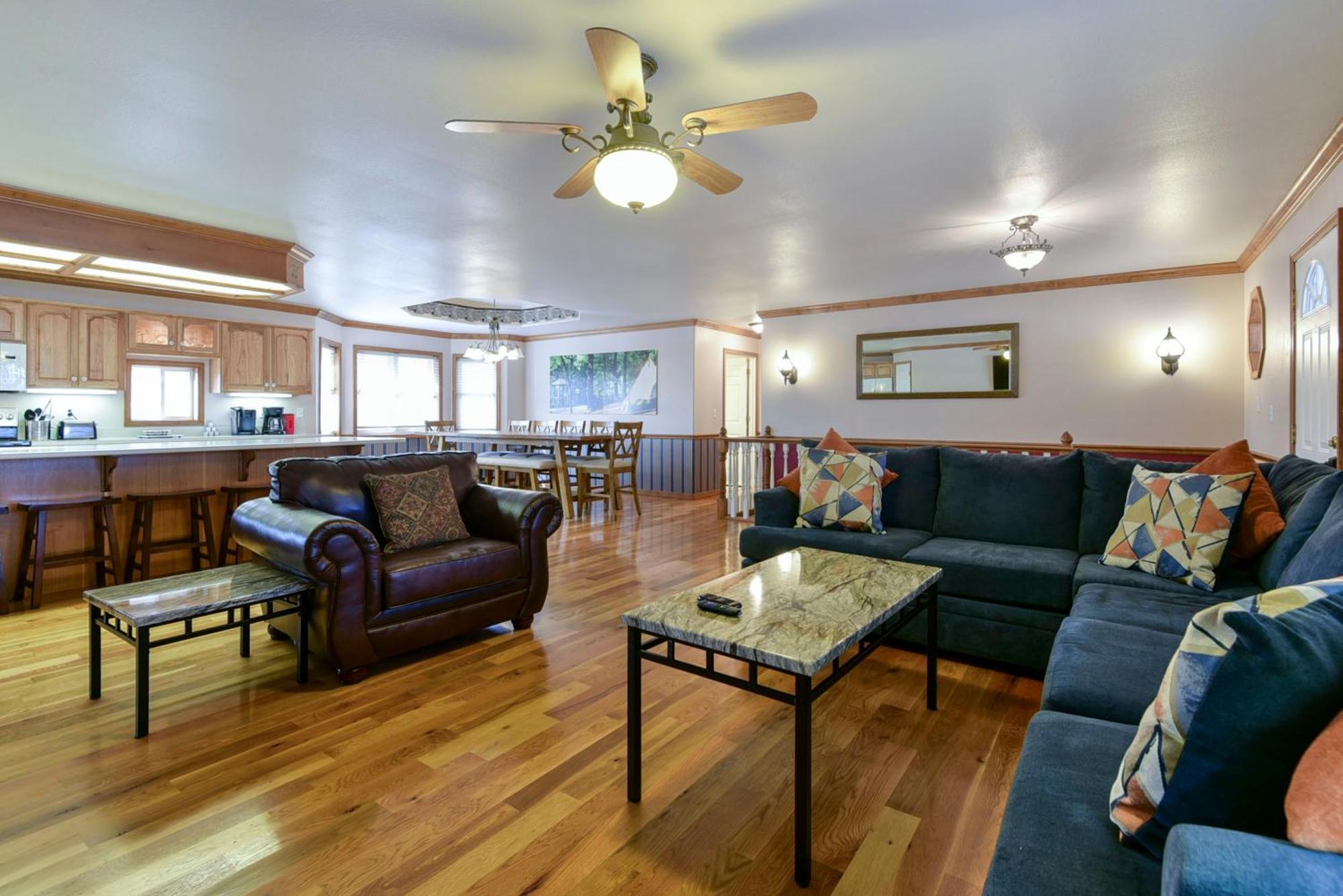 5 Bedroom Vacation Home Next To Silver Dollar City Branson Esterno foto