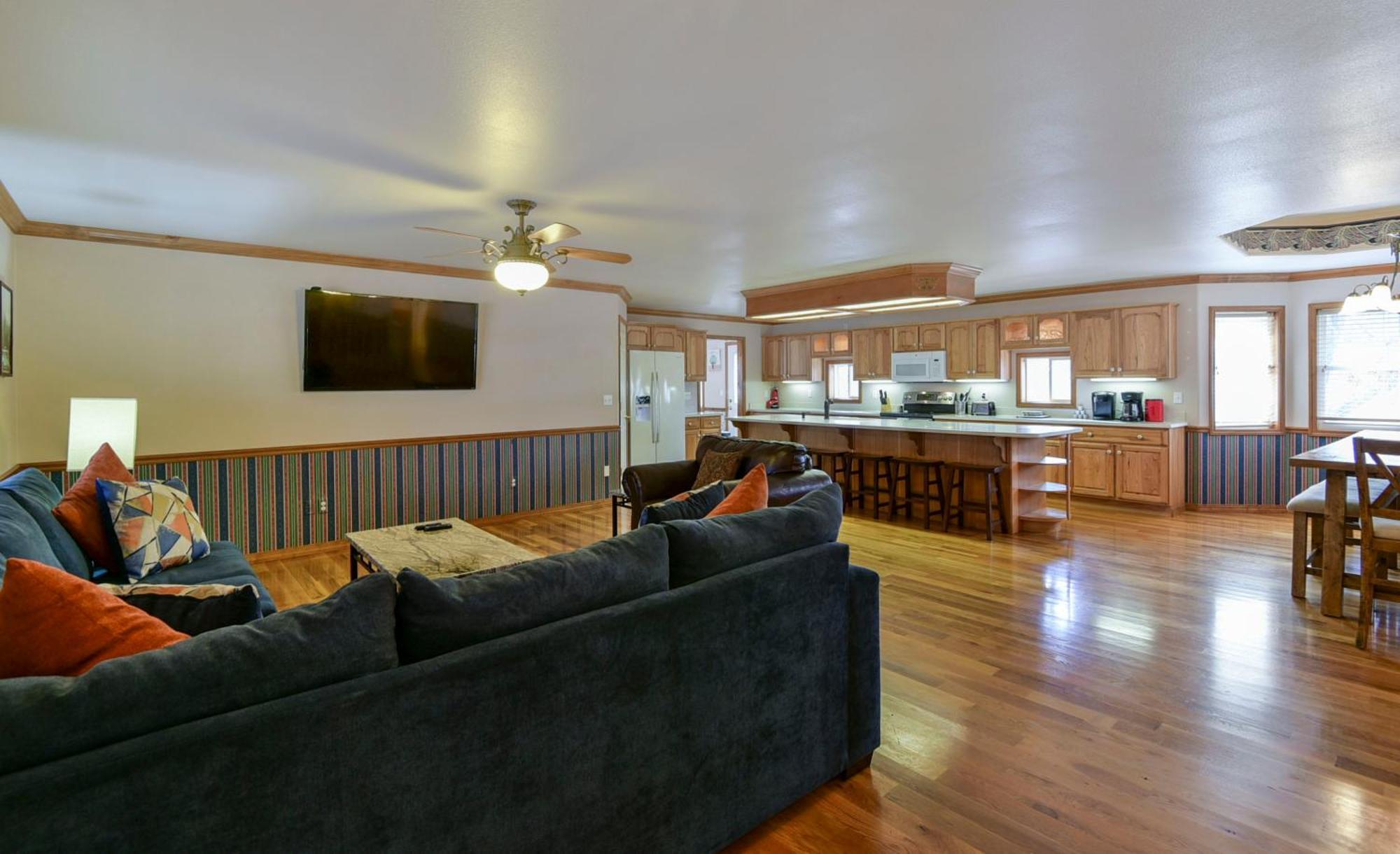 5 Bedroom Vacation Home Next To Silver Dollar City Branson Esterno foto