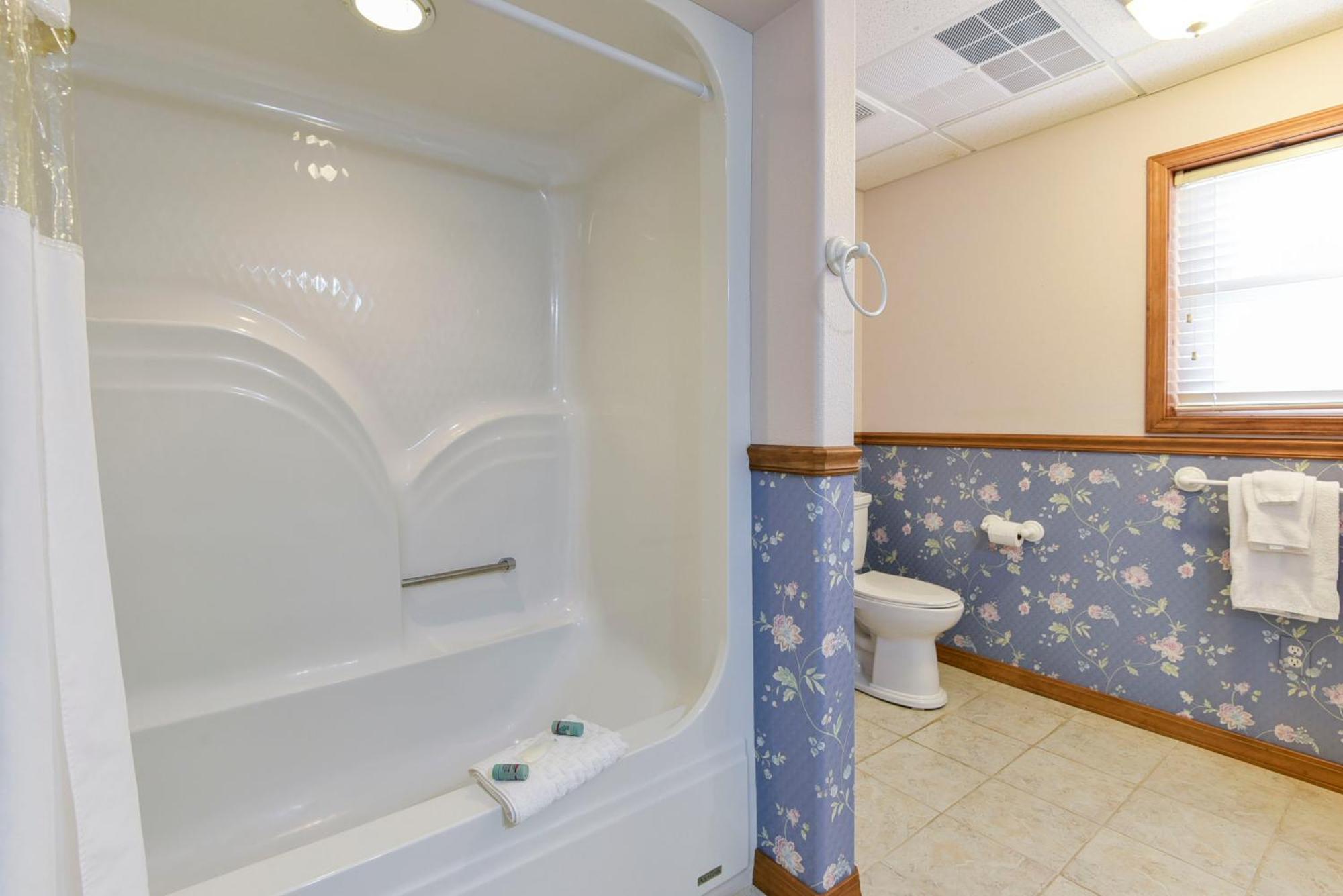 5 Bedroom Vacation Home Next To Silver Dollar City Branson Esterno foto